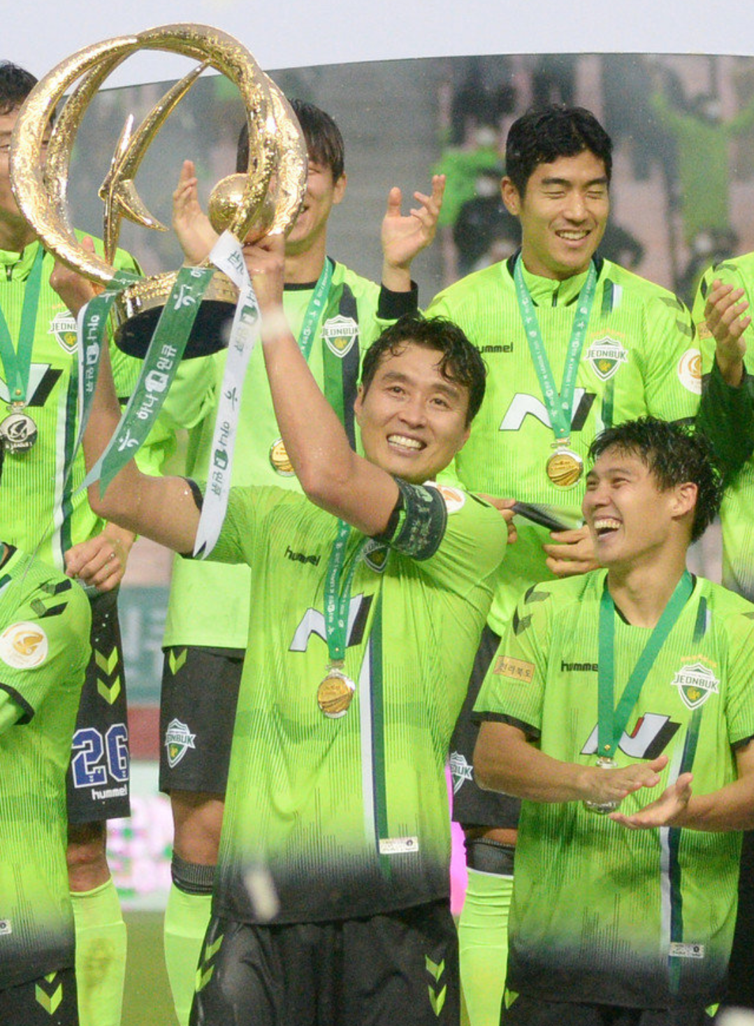 韩国足球甲级联赛胜负悬念点点精彩的简单介绍